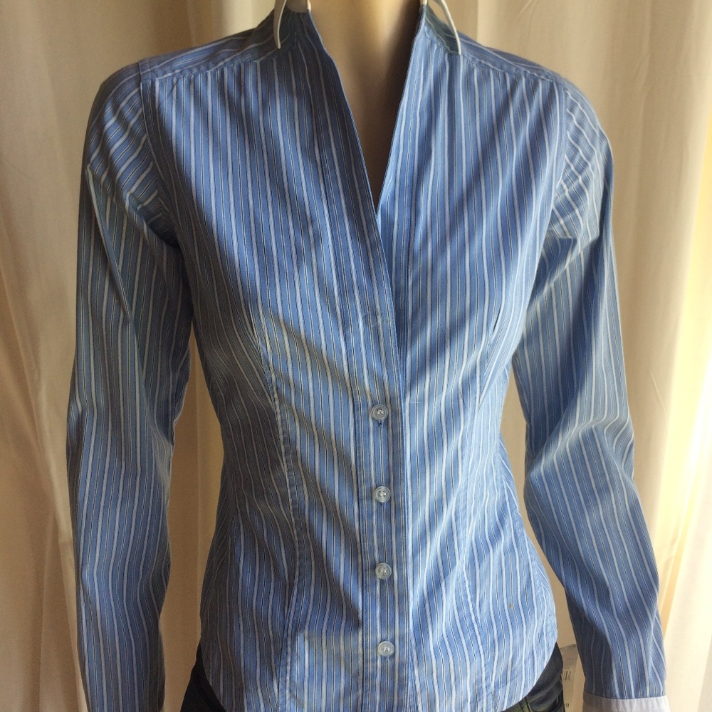 Bryan Lou Blue Stripe Button Down